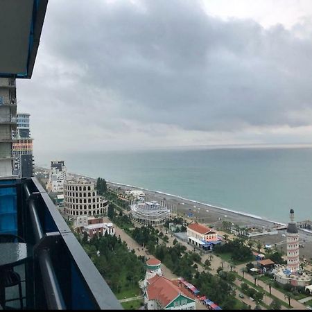 Lamar Hotel Batumi Luaran gambar