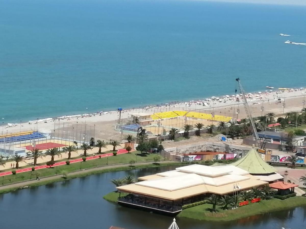 Lamar Hotel Batumi Luaran gambar