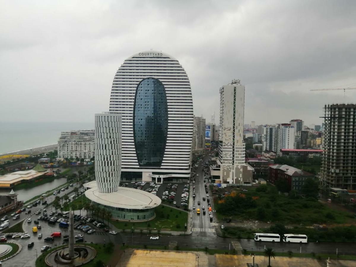 Lamar Hotel Batumi Luaran gambar
