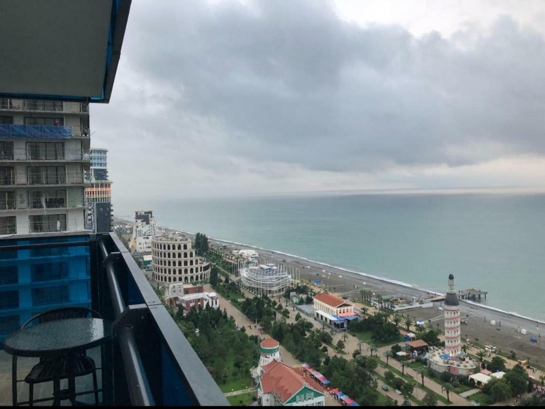 Lamar Hotel Batumi Luaran gambar